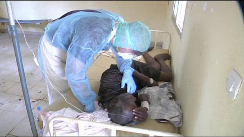 Άνδρας από τη Λιβερία με συμπτώματα του Έμπολα νοσηλεύεται στο Λάγκος