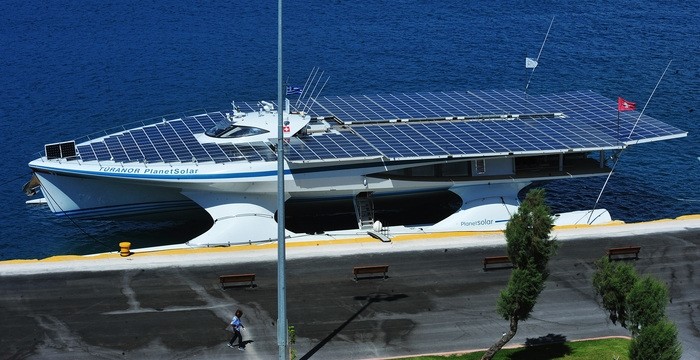 World's largest solar boat sails in Greece (pics)