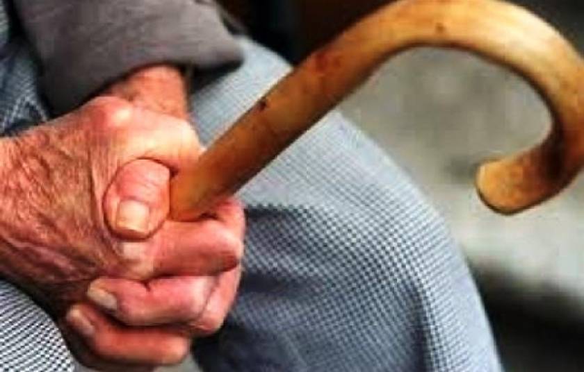 Πύργος: Χτύπησαν υπερήλικα, 92 ετών για να του κλέψουν τρία ευρώ