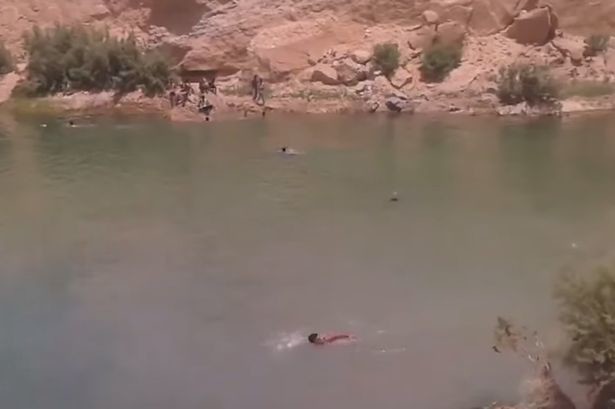 Τυνησία: Μυστήριο με λίμνη που «γεννήθηκε» στην έρημο! (video+photos)