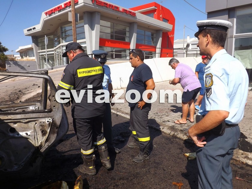 Χαλκίδα: Αυτοκίνητο εν κινήσει τυλίχτηκε στις φλόγες (pics-vid)