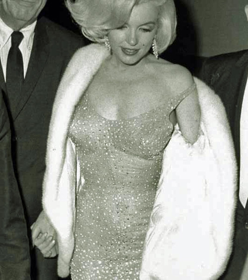 the-personal-property-of-marilyn-monroe-the-happy-birthday-mr-president-dress-6