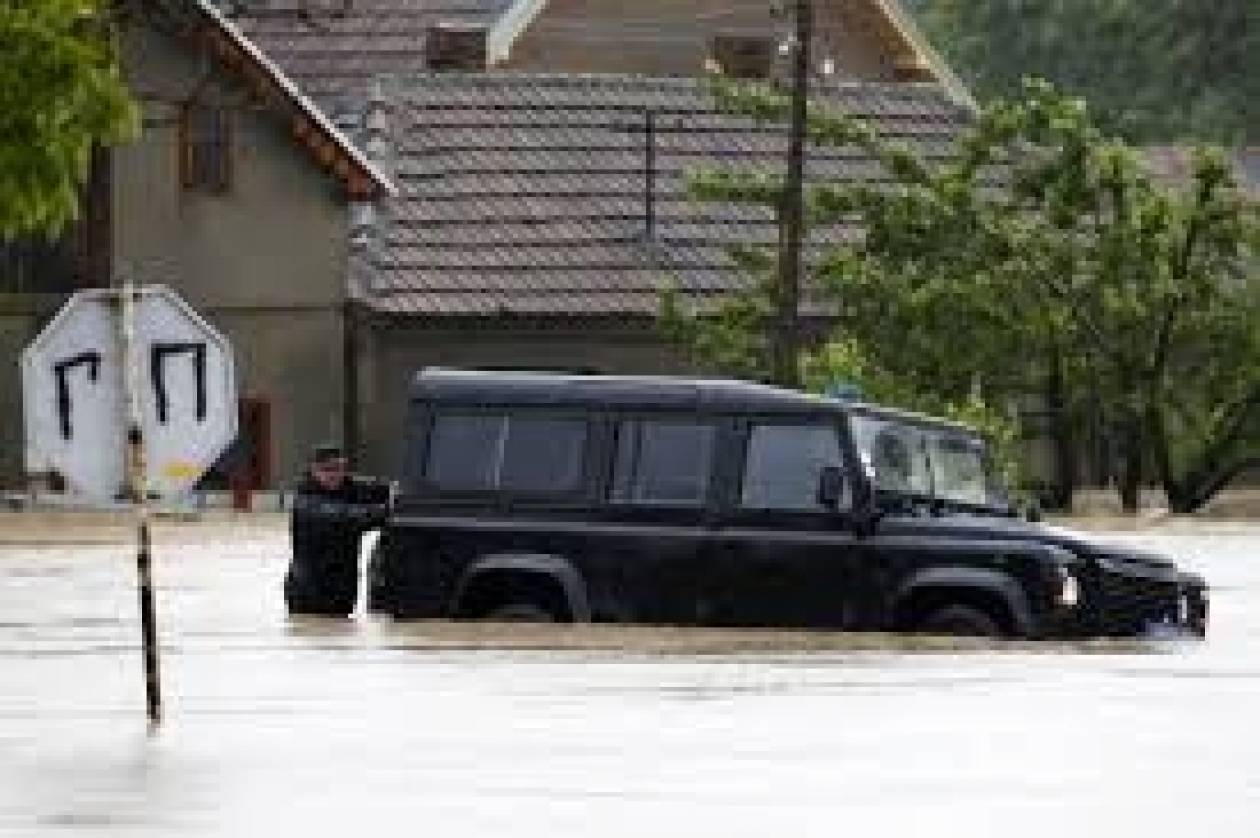 Βοσνία-Ερζεγοβίνη: Ένας 29χρονος αγνοείται λόγω των πλημμύρων
