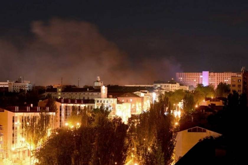 Ουκρανία: Νυχτερινός βομβαρδισμός στο Ντονέτσκ