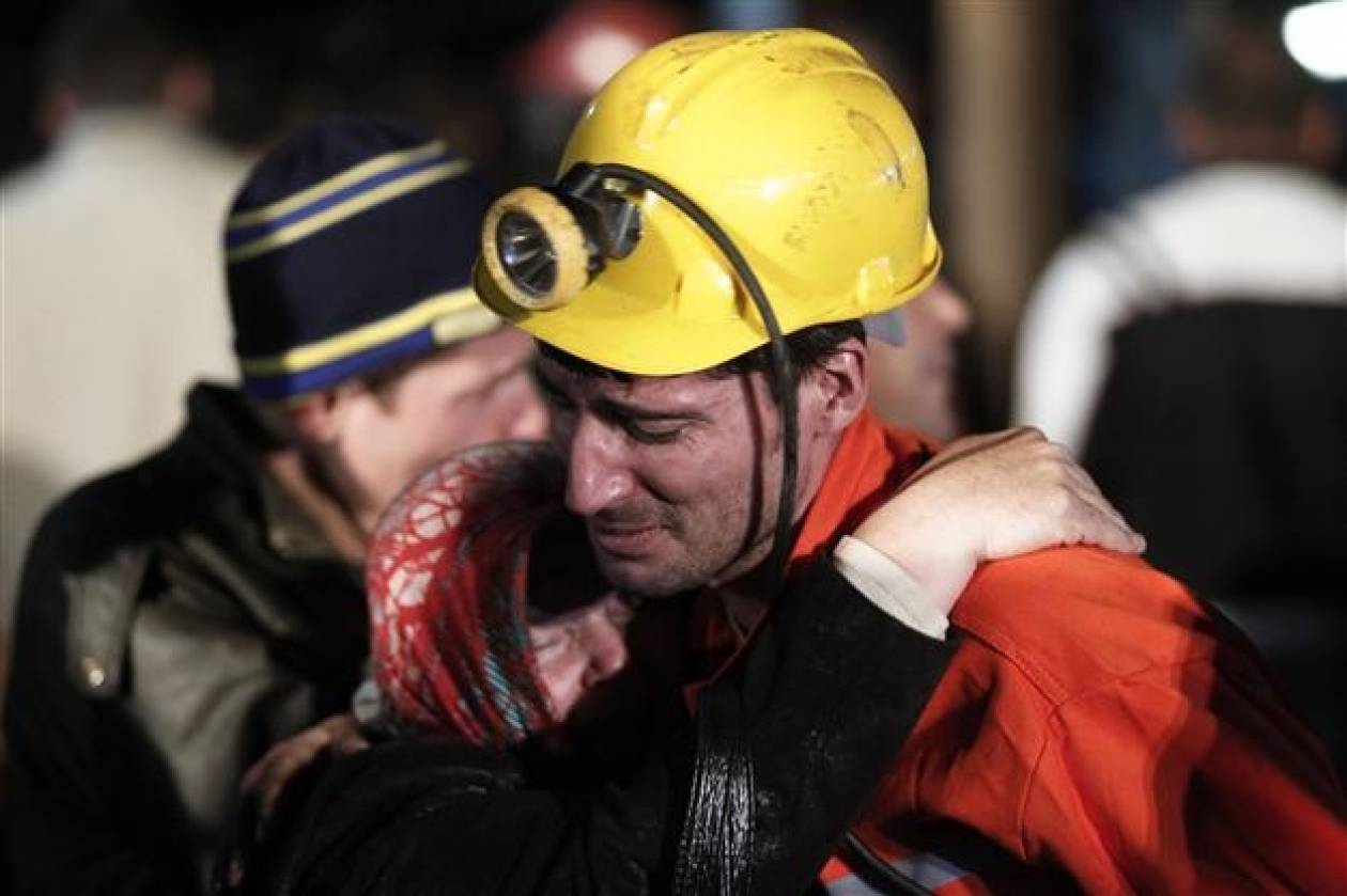 Τουρκία: Διασώθηκαν οι εννέα παγιδευμένοι ανθρακωρύχοι