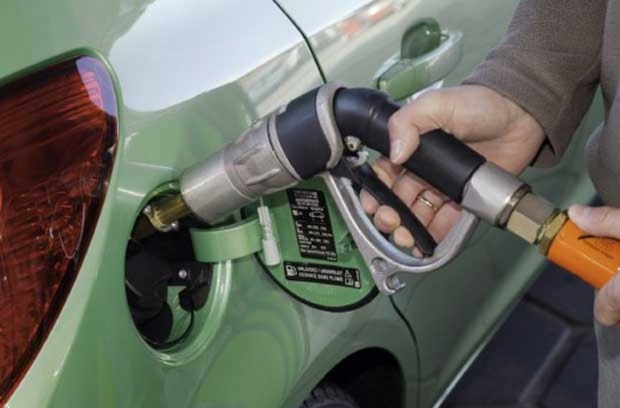Χωρίς τέλη αδείας τα οχήματα στα οποία τοποθετείται φυσικό αέριο ή υγραέριο