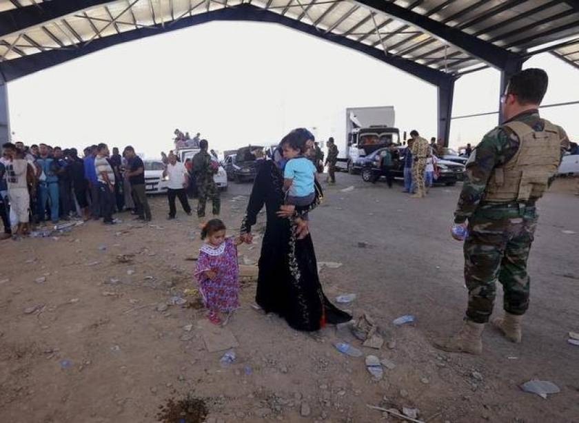 Βρετανία: Στέλνει στρατιωτικό υλικό στους Κούρδους του Ιράκ