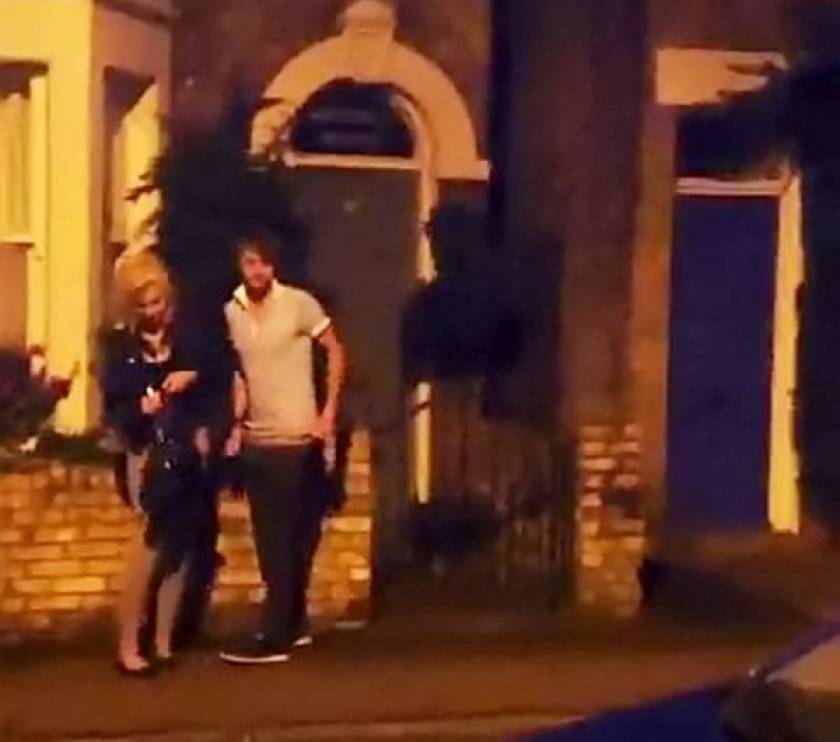 Αγγλία: Ζευγάρι έκανε σεξ στο δρόμο και ξύπνησε τους γείτονες