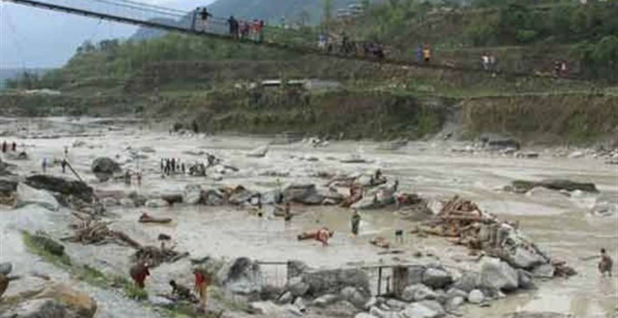 Τουλάχιστον 53 νεκροί στο Νεπάλ από πλημμύρες