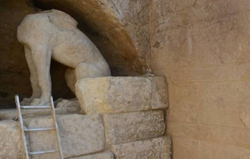 Amphipolis: The Sphinx is engraved on ancient coins
