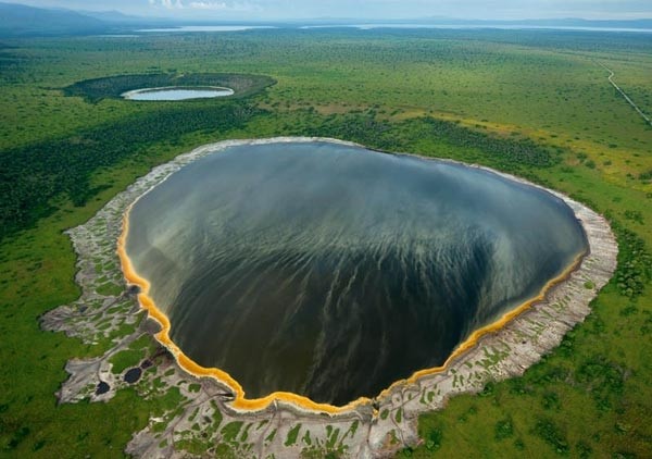 «Βόλτα» στις ωραιότερες ηφαιστειακές λίμνες της Γης 