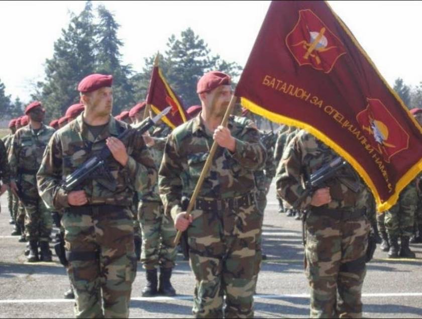 Οι Αλβανοί Σκοπίων αποκλεισμένοι από τις ειδικές μονάδες του Στρατού