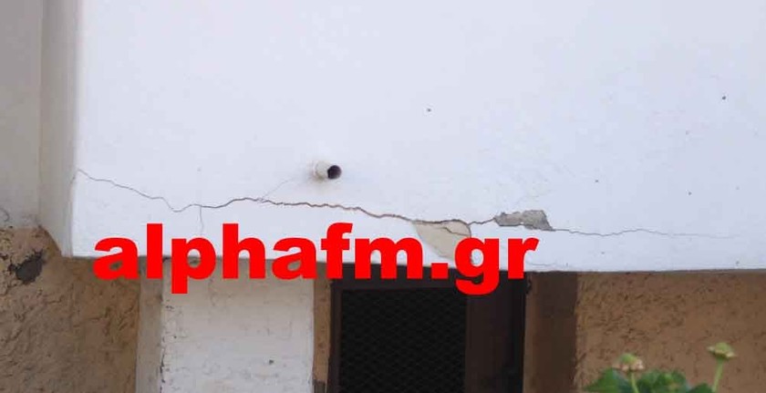Σεισμός: Οι πρώτες εικόνες από τις ζημιές Χαλκιδική (pics-vid)