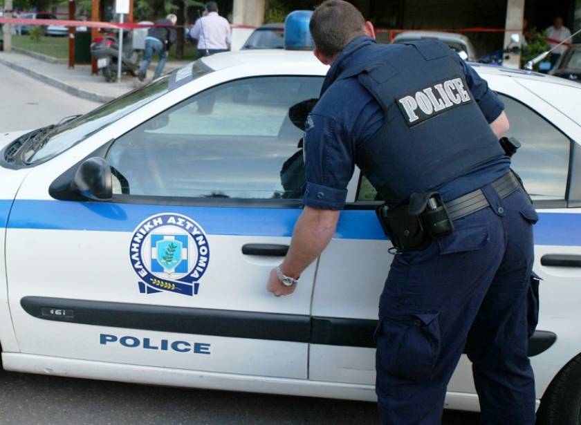 Αττική: Έξι συλλήψεις για διάρρηξη κατοικίας στη Νίκαια και κλεπταποδοχή