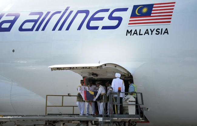 Αυστραλή κατήγγειλε σεξουαλική επίθεση σε πτήση της Malaysia Airlines! (videos+photos)