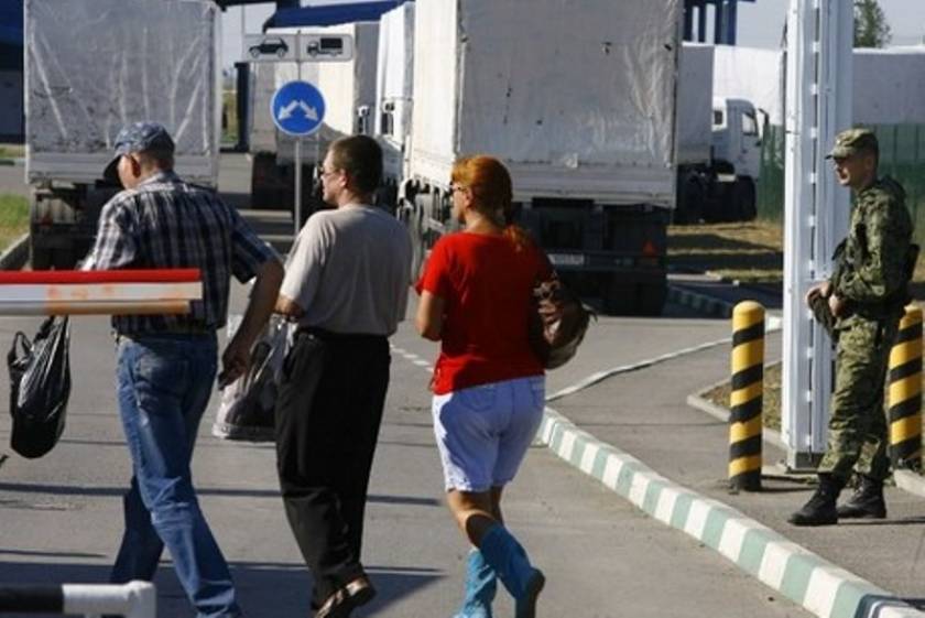 Ουκρανία: Τουλάχιστον 20 ρωσικά φορτηγά έφθασαν στο Λουγκάνσκ