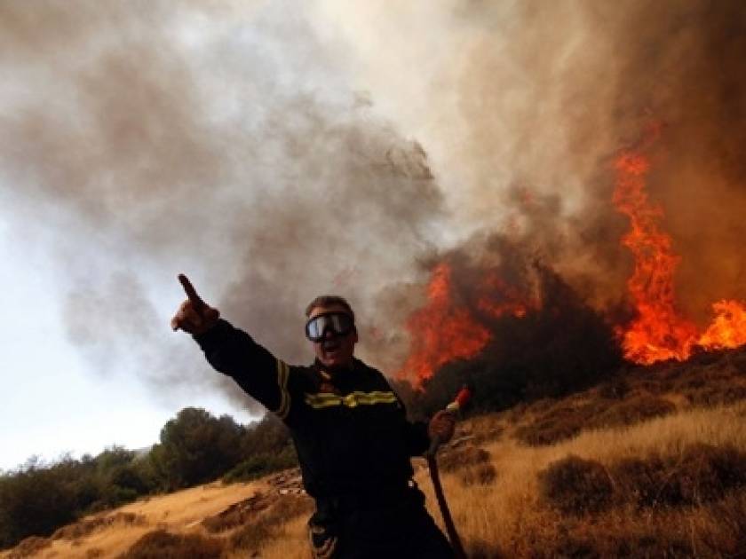 «Κόκκινος» συναγερμός σε όλη τη χώρα – Υψηλός κίνδυνος πυρκαγιάς