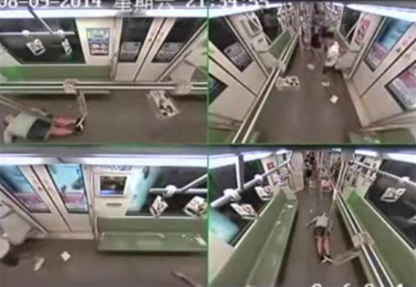 Τι γίνεται αν κάποιος λιποθυμήσει στο μετρό της Σαγκάη; (video+photos)
