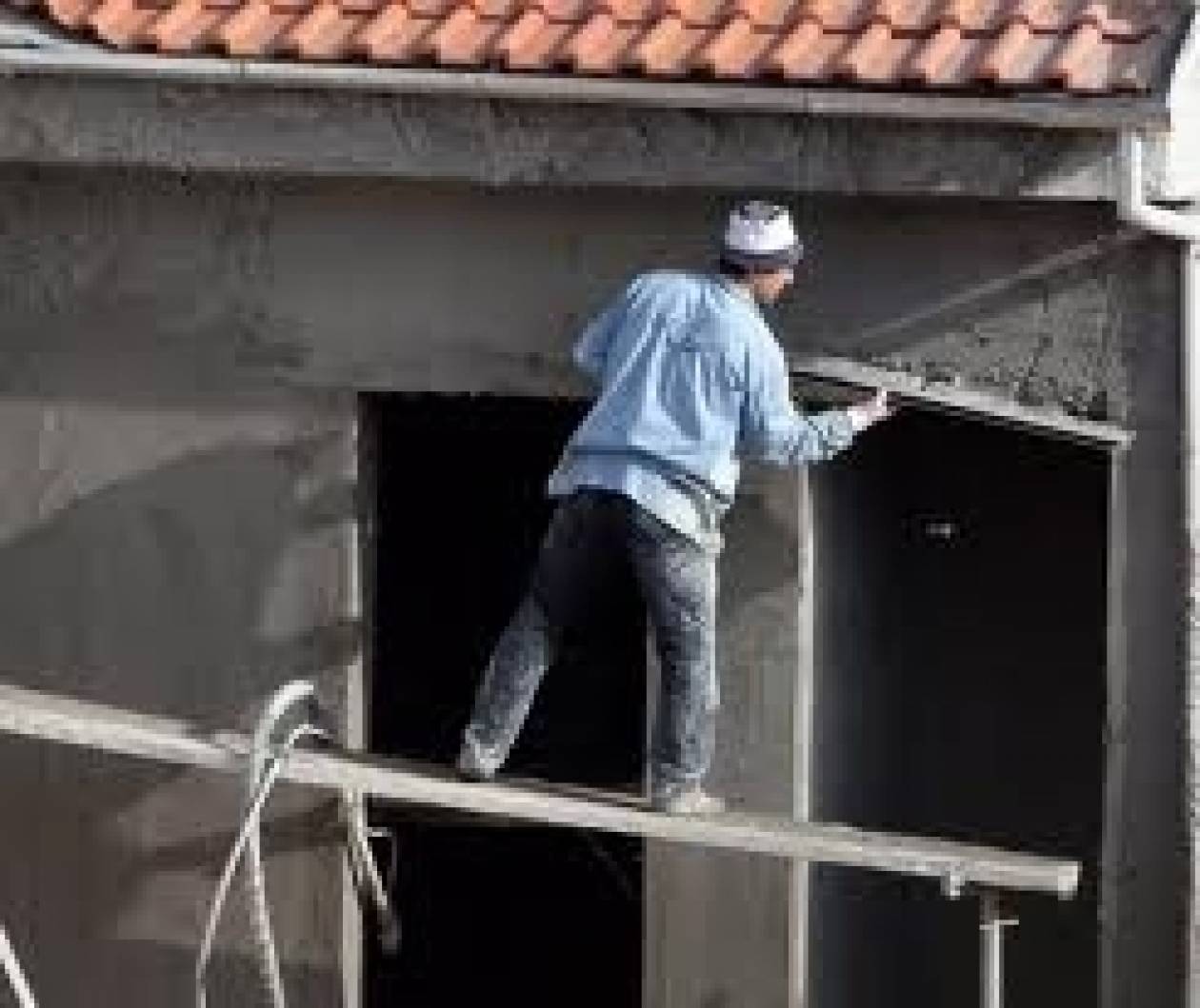 Κρήτη: Σε σοβαρή κατάσταση οικοδόμος που κεραυνοβολήθηκε από ρεύμα
