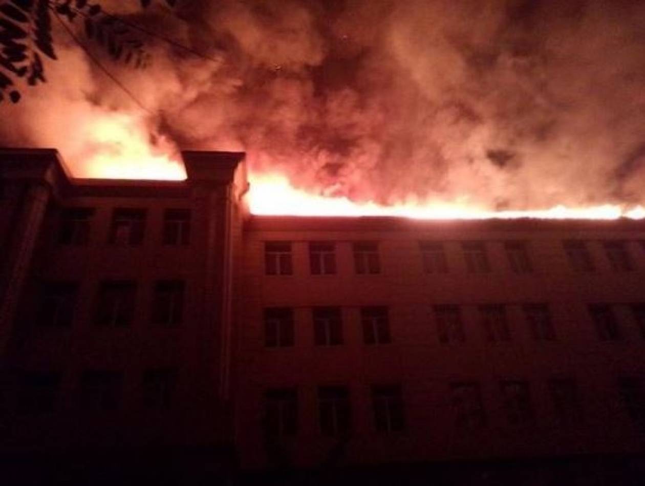 Σχολείο χτυπήθηκε από όλμους στο Ντονέτσκ