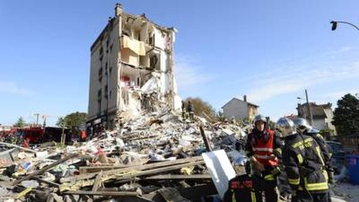 Γαλλία: Ένα παιδί και μία ηλικιωμένη νεκροί από έκρηξη σε κτίριο (pics+video)