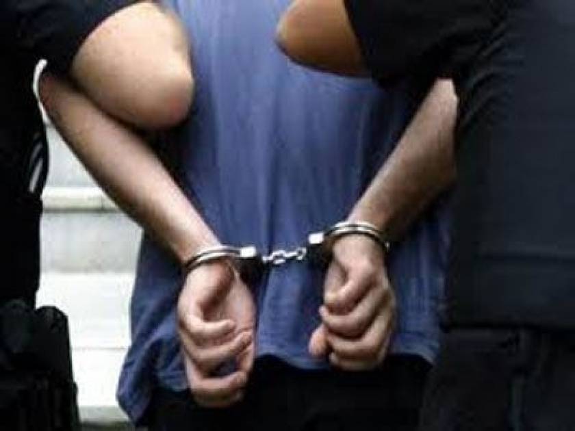 Σύλληψη 17χρονου ως υπαίτιος πυρκαγιάς - Αναζητείται 15χρονος συνεργός του