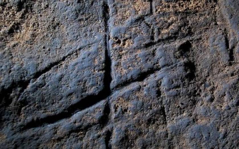 Ανακαλύφθηκε το πρώτο έργο τέχνης των Νεάντερταλ μέσα σε σπήλαιο του Γιβραλτάρ