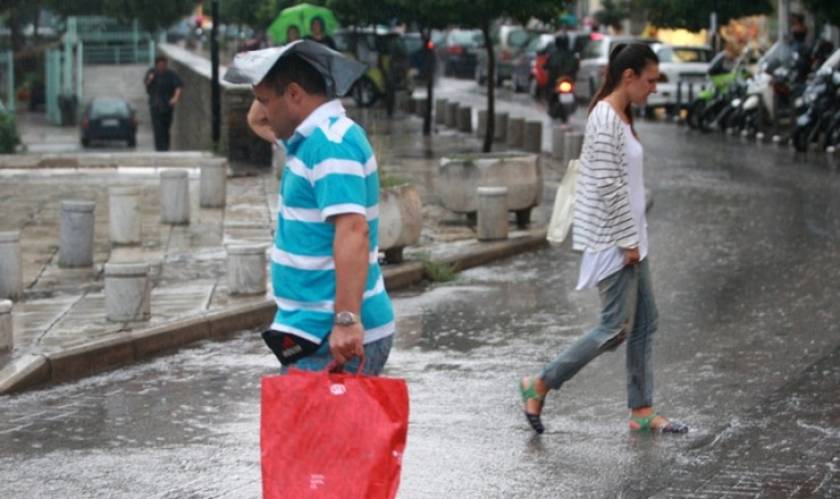 Έντονη βροχόπτωση σε όλη την Κεντρική και Δυτική Μακεδονία