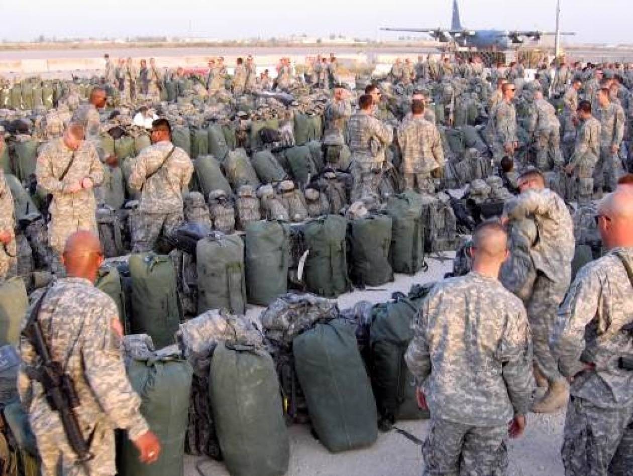 ΗΠΑ: Επιπλέον 350 στρατιωτικούς στέλνει στη Βαγδάτη ο Ομπάμα