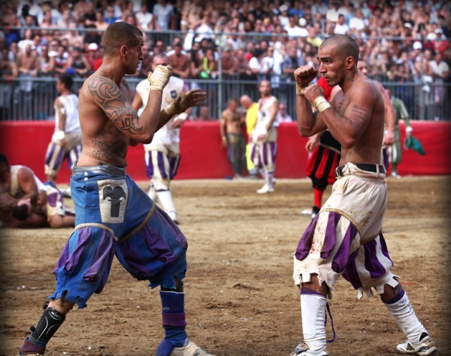 Calcio Storico: Το πιο σκληρό άθλημα του κόσμου (photos+vid)