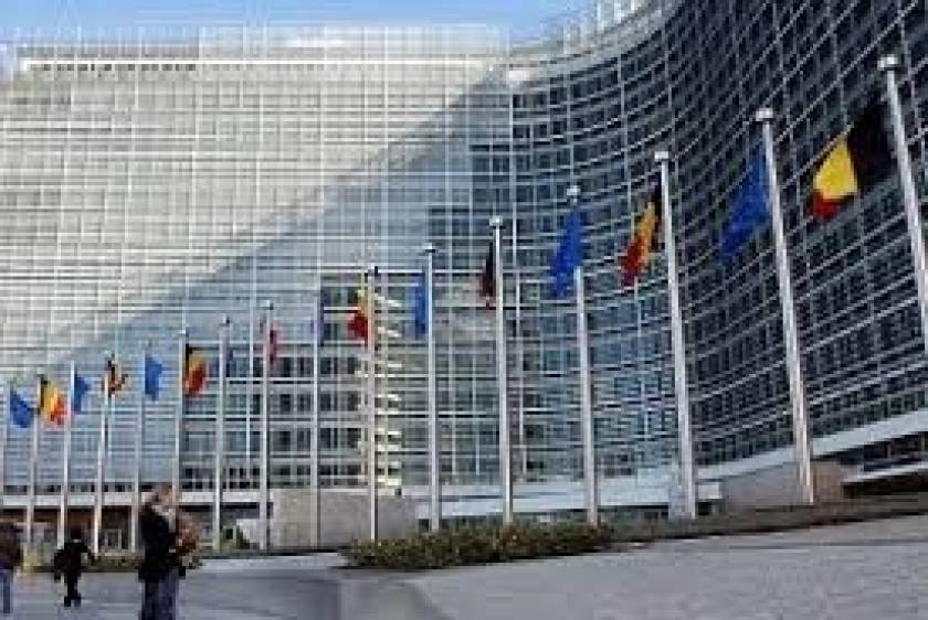 Σύνοδος από την Ευρωπαϊκή Επιτροπή για τον Έμπολα