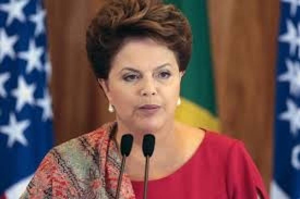 Βραζιλία: Μειώνει τη διαφορά η Ρουσέφ απέναντι στη Σίλβα