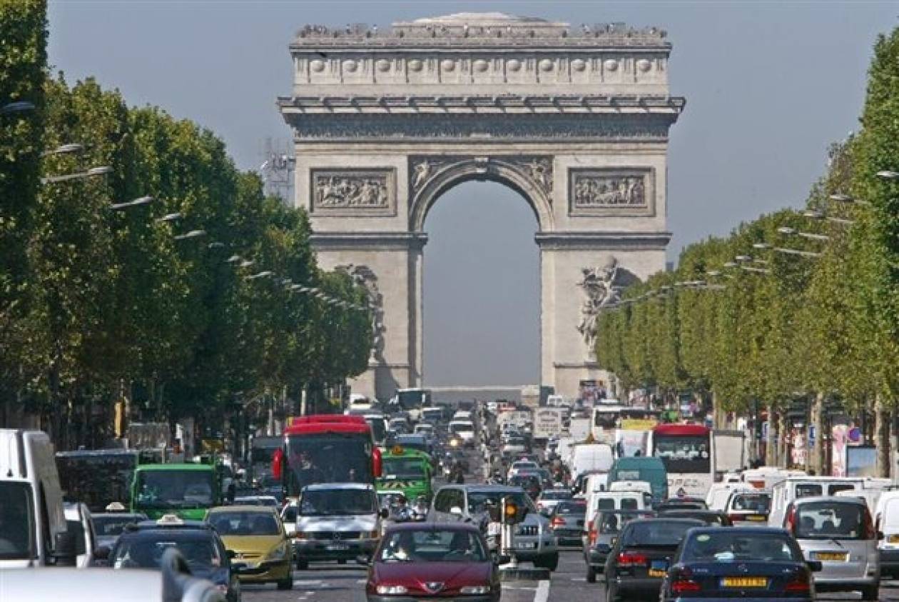 Το Παρίσι καταδικάζει την «αποτρόπαια δολοφονία» του Βρετανού ομήρου