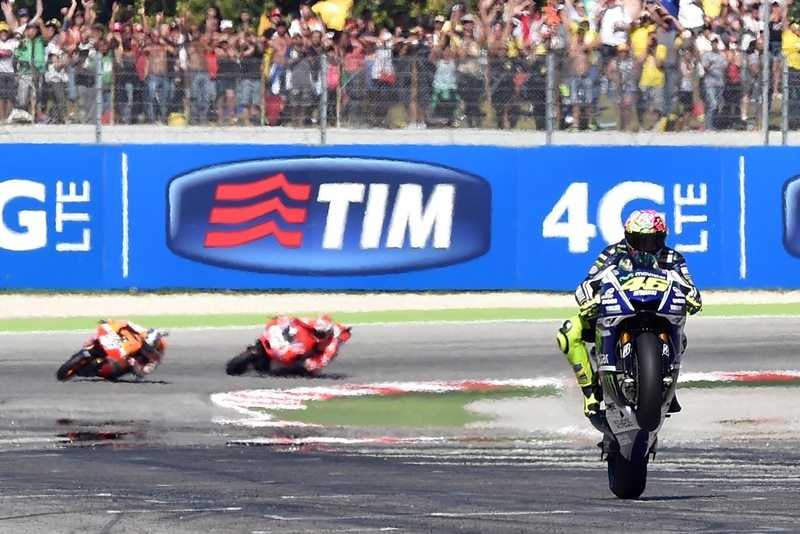 MotoGPMisano: Νίκη του V. Rossi ήττα για τον Marquez
