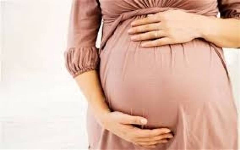Επίδομα μητρότητας και για ελεύθερες επαγγελματίες