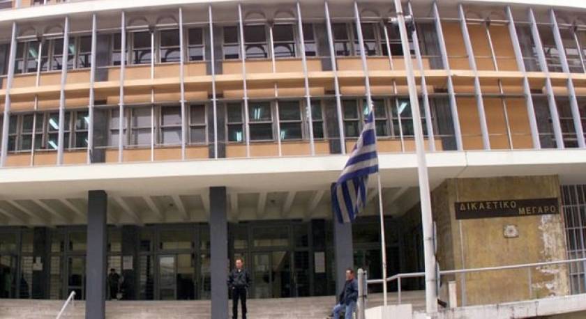 Θεσσαλονίκη: Σε ισόβια 38χρονος που σκότωσε ηλικιωμένη για 30 ευρώ