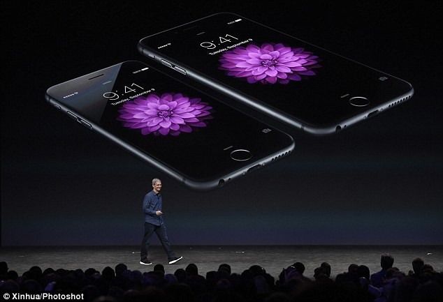 Ουρές και πανικός για το iPhone 6