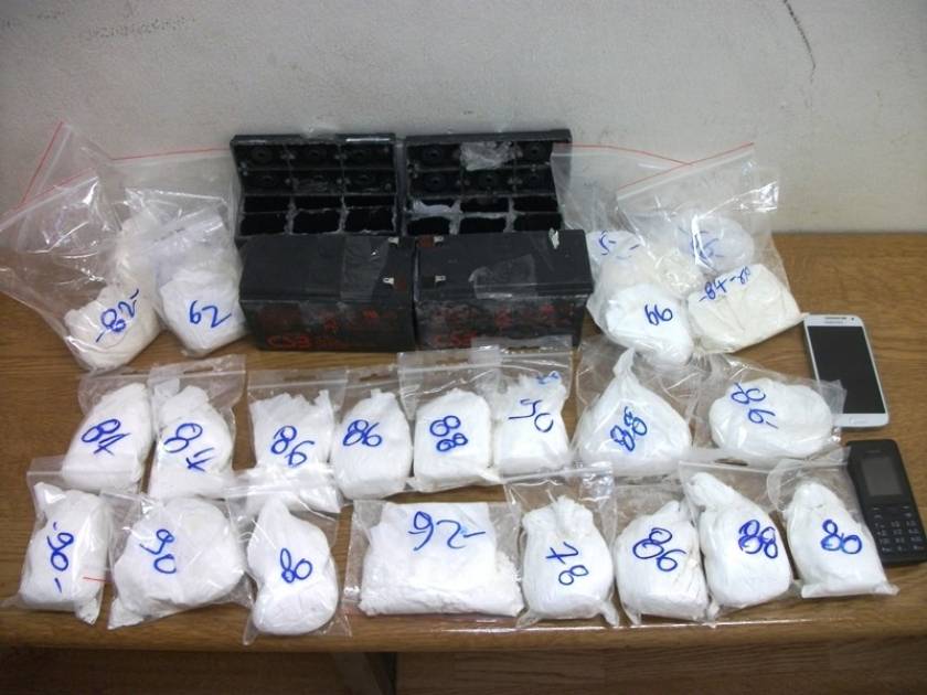 Σύλληψη αλλοδαπού στο «Ελ. Βενιζέλος» με κοκαΐνη και αμφεταμίνες