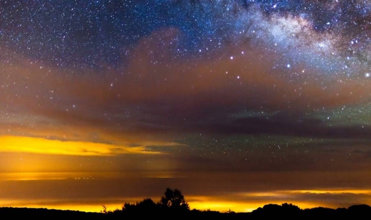 Εντυπωσιακό βίντεο: Παρατηρώντας τα αστέρια από το πιο ψηλό σημείο