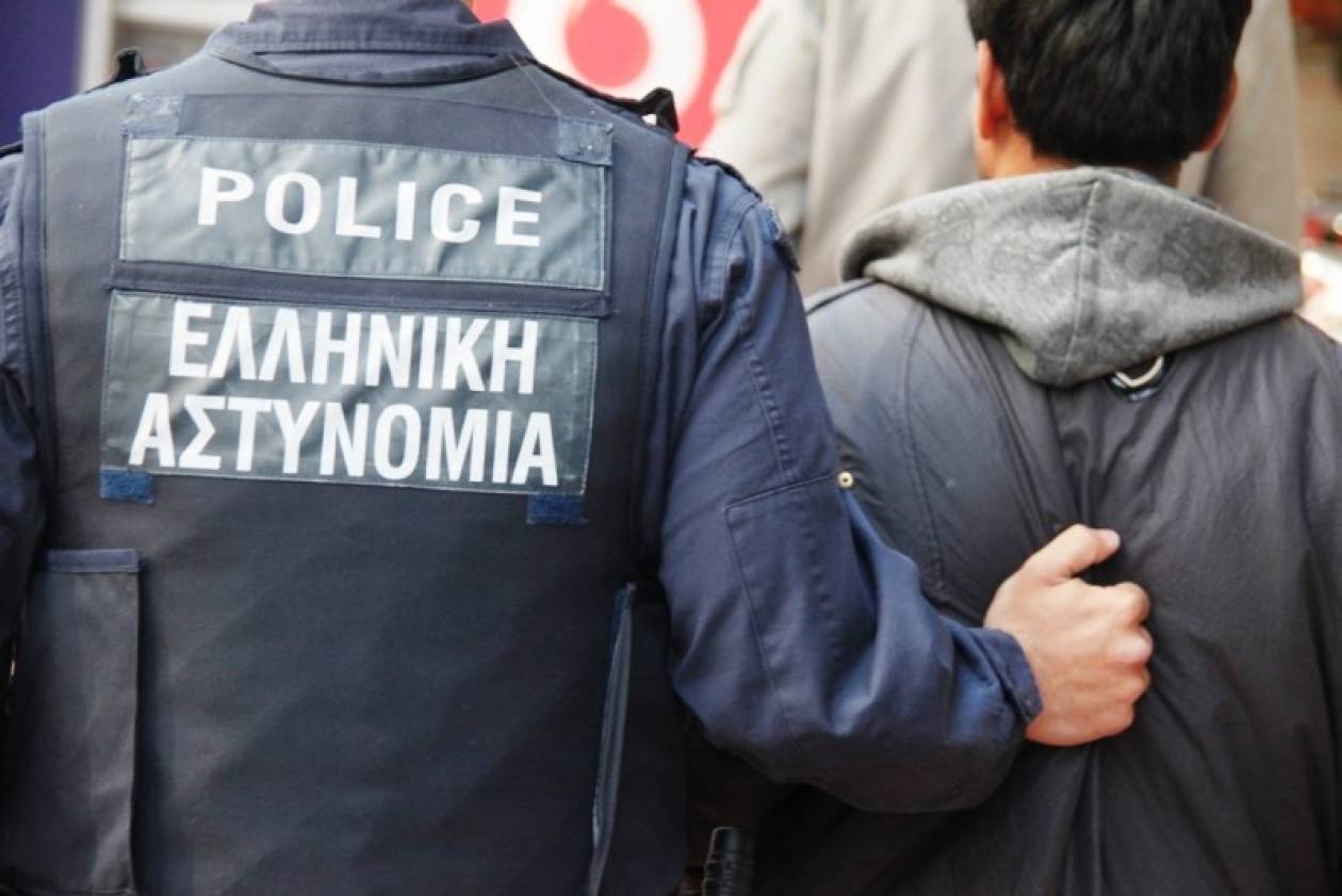 Ηγουμενίτσα: 9 συλλήψεις μεταναστών για πλαστογραφία
