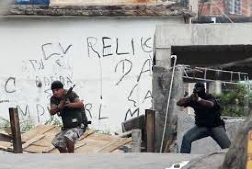 Βραζιλία: Μάχες αστυνομικών και συμμοριών στους δρόμους (βίντεο)