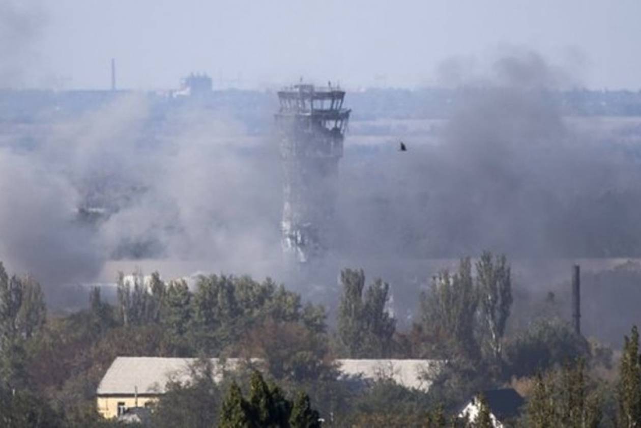 Ουκρανία: Αιματοβαμμένες συγκρούσεις στο αεροδρόμιο του Ντονέτσκ