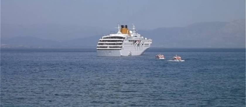 Θεσσαλονίκη: Κρουαζιερόπλοιο με Βρετανούς και Αυστραλούς «έδεσε» στο λιμάνι