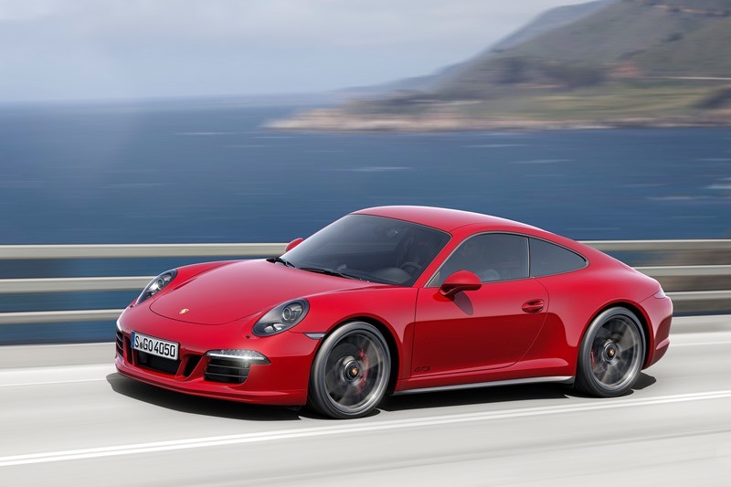 Porsche: Νέα 911 GTS 2015