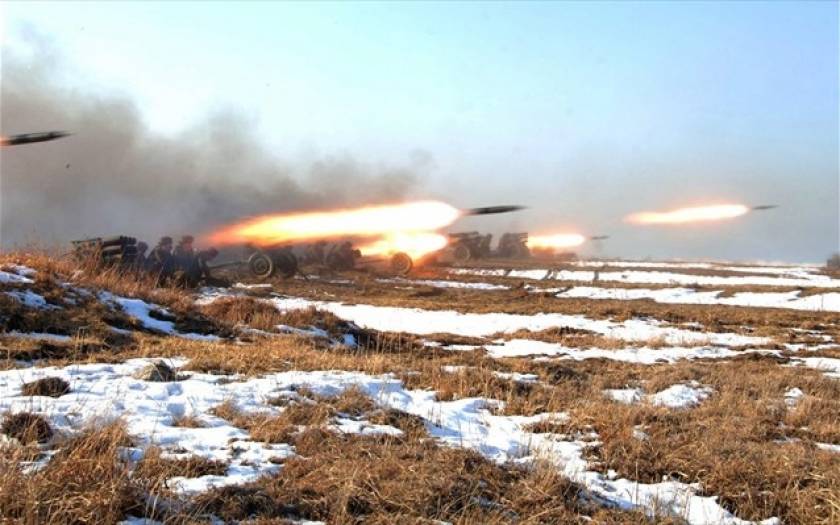 Πυρά πυροβολικού αντάλλαξαν Βόρεια και Νότια Κορέα