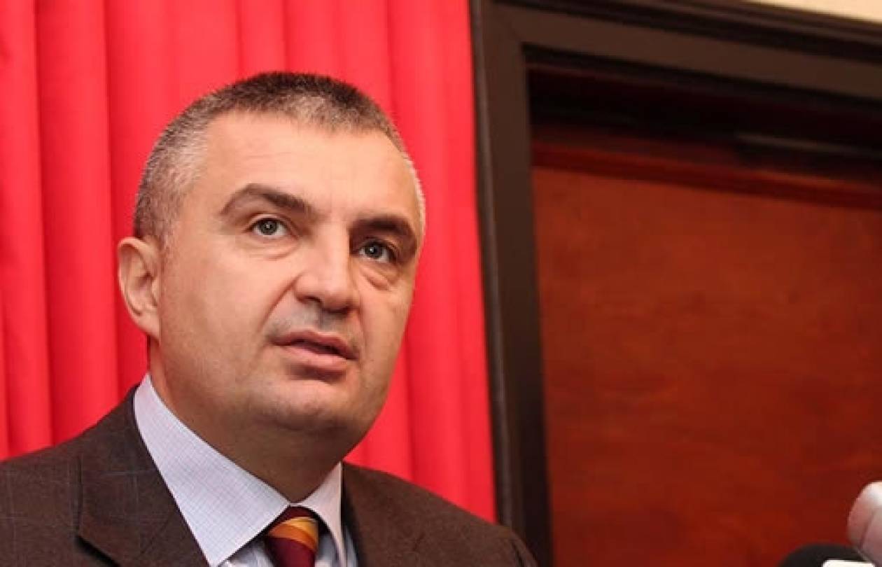 Αλβανία: Η κυβέρνηση θα συμβάλει στην επίλυση ονομασίας της ΠΓΔΜ