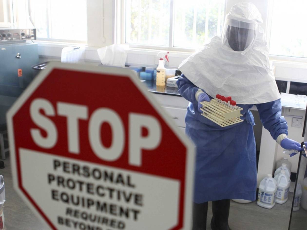 Η ραγδαία εξάπλωση του Έμπολα προκαλεί τεράστια ανησυχία