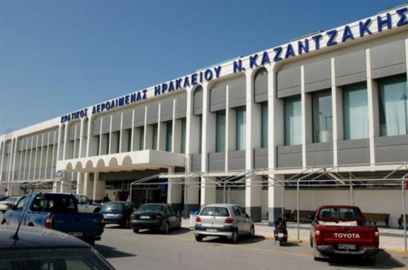 Κρήτη: Πέντε συλλήψεις για πλαστογραφία στο «Ν. Καζαντζάκης»