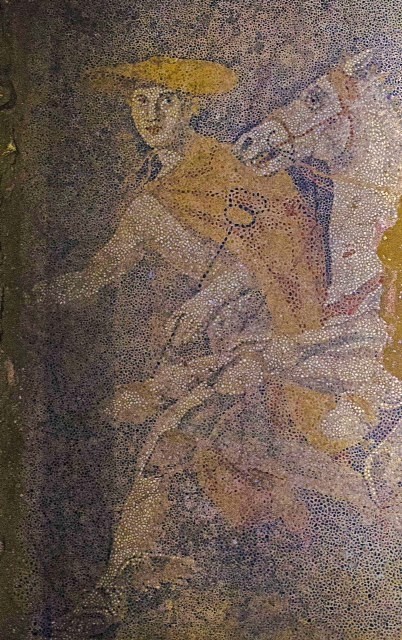 Stunning mosaic revealed in Amphipolis tomb (pics)