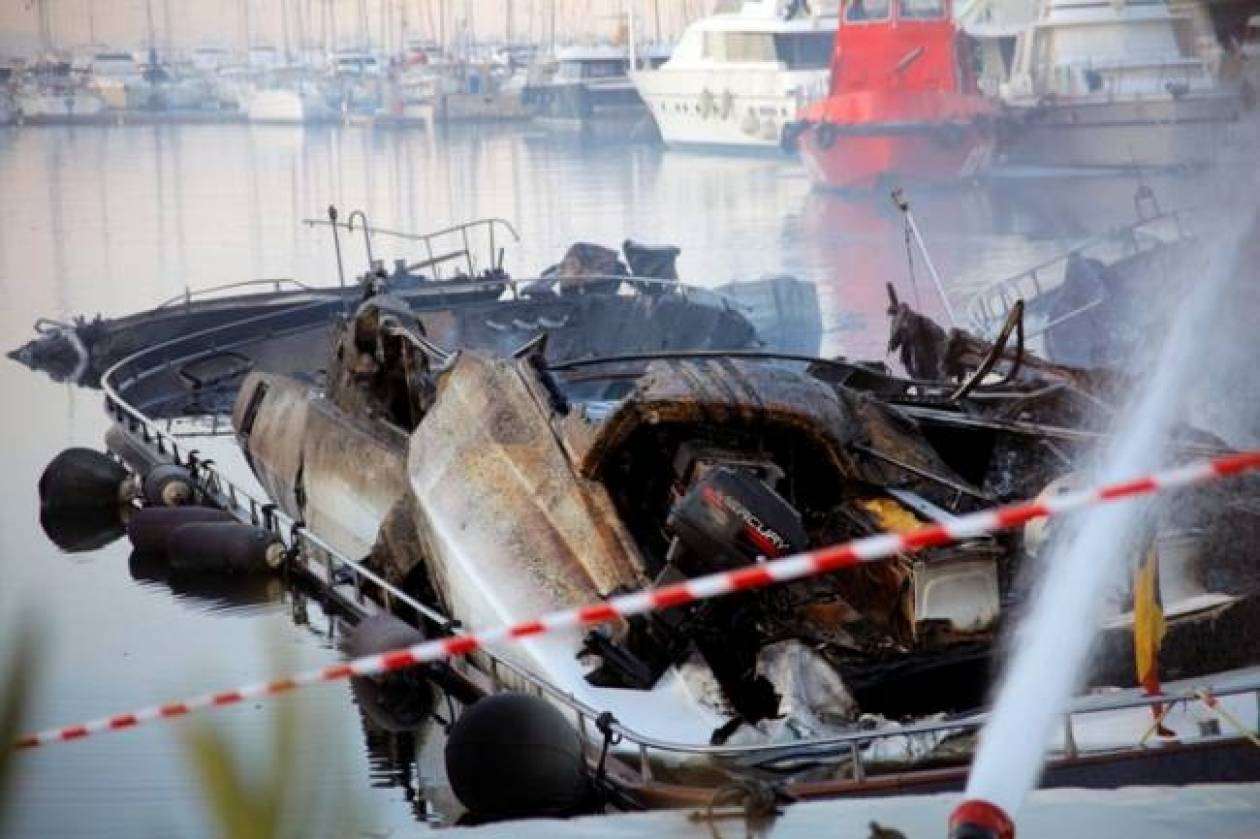 Δωδεκάνησα: Στις φλόγες σκάφος στο Ψαλίδι της Κω